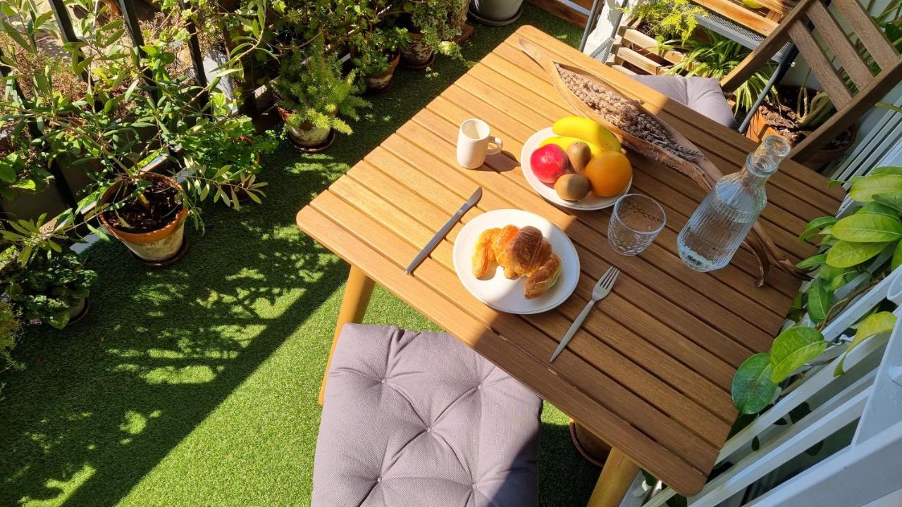 Desayuno en terraza